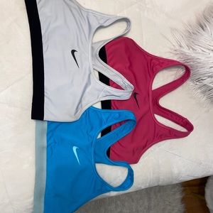 4 Nike Women’s Sports Bras
